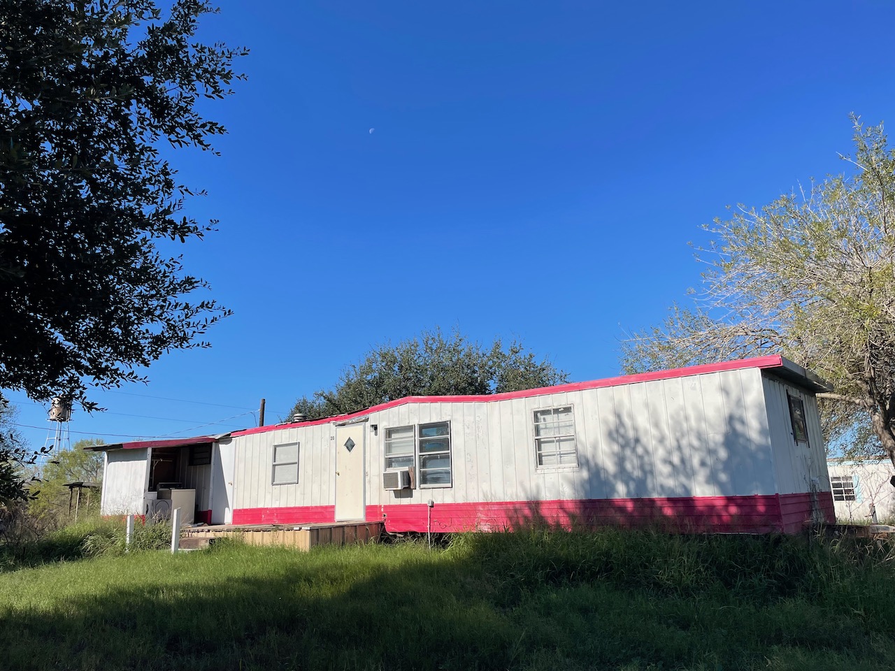80 San Antonio Street - 80